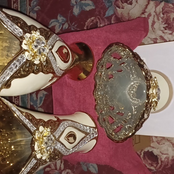 Set of gold Cayde handmade ceramic vases and bowl. By D'Lusso Designs - Picture 3 of 5